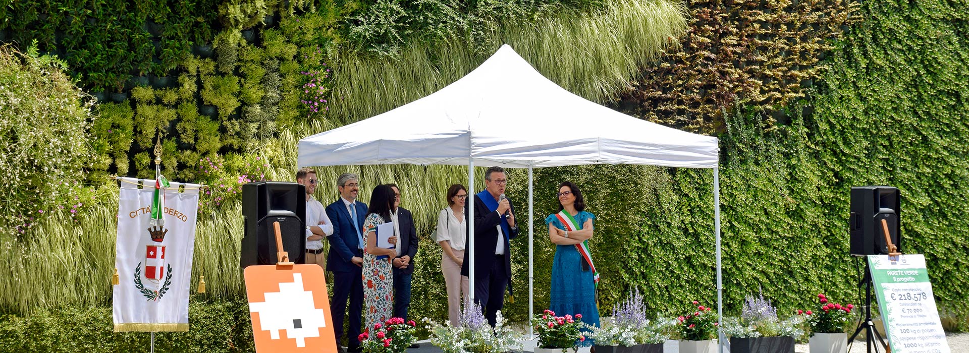 Giardini Verticali Sostenibili - Progetti e Realizzazioni per Ambienti Interni ed Esterni